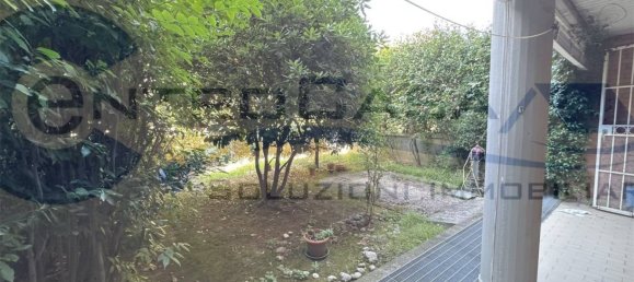 Apartamento T1 em Bologna, Italy N.º 342008 2