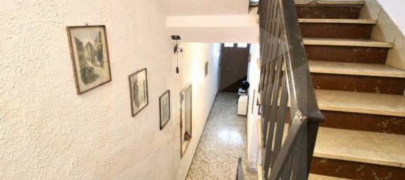 5 rooms House in Santa Maria a Monte, Italy No. 20450 35