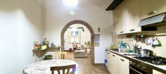 5 rooms House in Santa Maria a Monte, Italy No. 20450 33