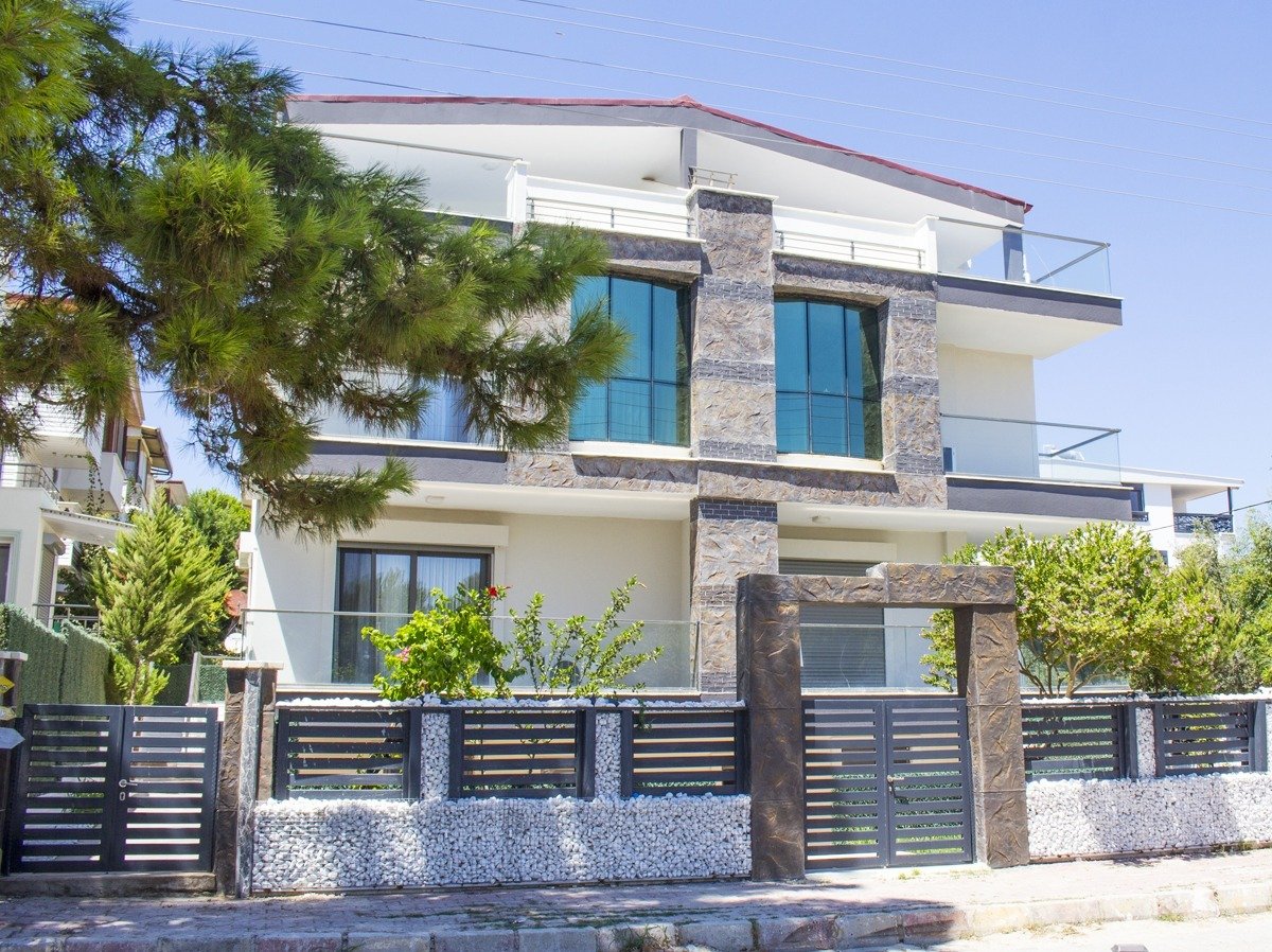 Villa 3+1 in Didim, Turkey No. 13454