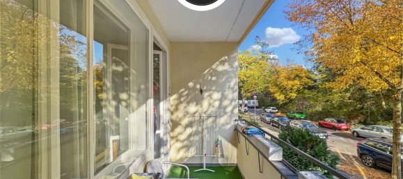 Apartamento de 2 habitaciónes en Steglitz, Germany No. 42235 17