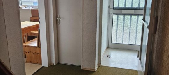 Таунхаус с 5 комнатами в Reutlingen, Германия № 220648 5