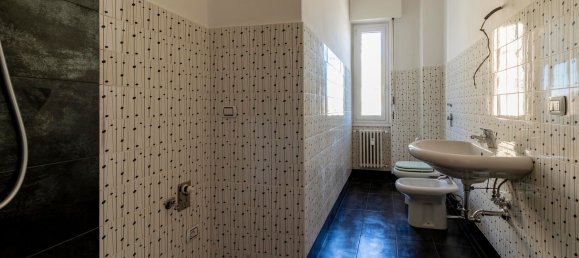 2-Zimmer Wohnung in Corsico, Italy, Nr. 330387 14