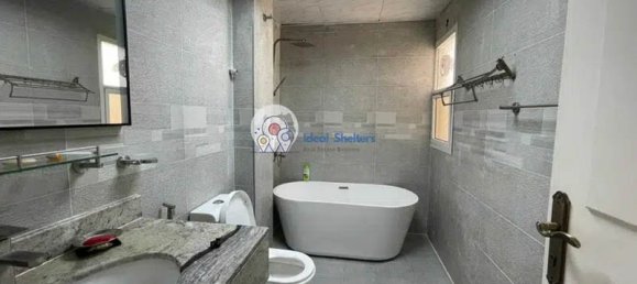 6 bedrooms Villa in Mirdif, UAE No. 770 3