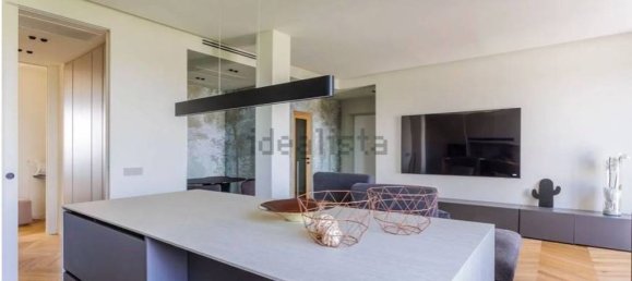 3 bedrooms Apartment in Milan, Italy No. 374194 13