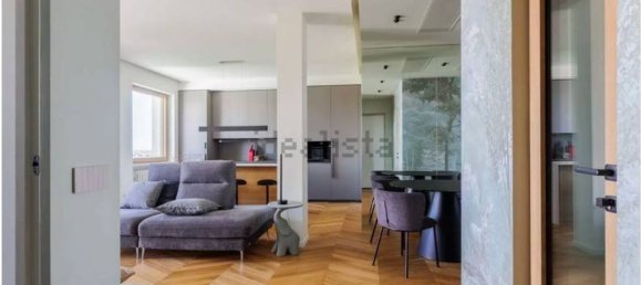3 bedrooms Apartment in Milan, Italy No. 374194 7