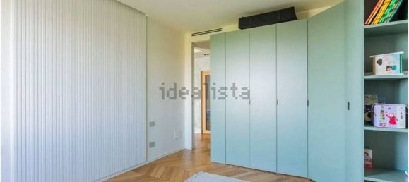 3 bedrooms Apartment in Milan, Italy No. 374194 20