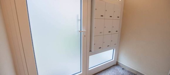 3غرفة شقة في Hameln-Pyrmont, Germany رقم 213228 2