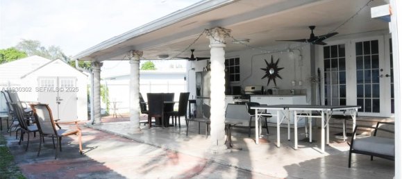 4 bedrooms Villa for sale in Miami, Miami-Dade, Florida, USA № 614728 10