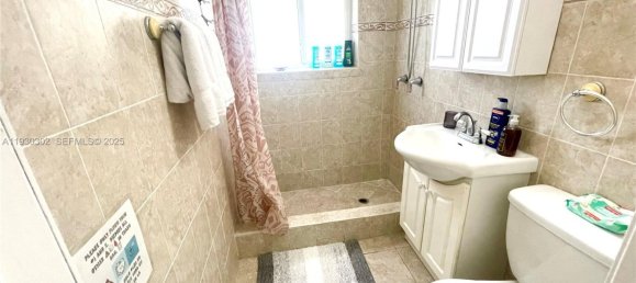 4 bedrooms Villa for sale in Miami, Miami-Dade, Florida, USA № 614728 14