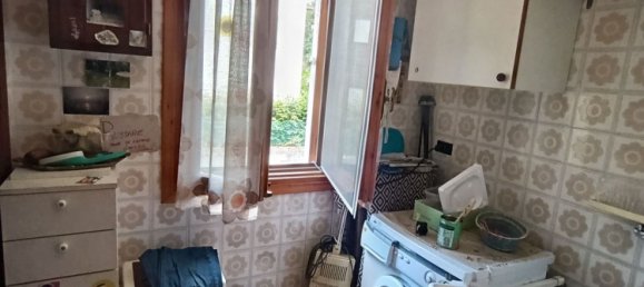 3 rooms Apartment in Lizzano in Belvedere, Italy No. 280377 4
