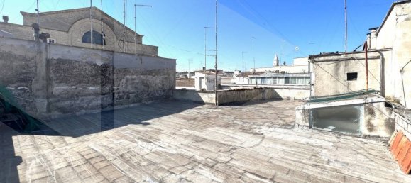 4 rooms Apartment in Cerignola, Italy No. 26185 8