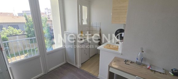 Studio in Toulouse, France No. 336008 10