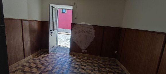 2 chambres Maison à Escalhao, Portugal No. 33799 4