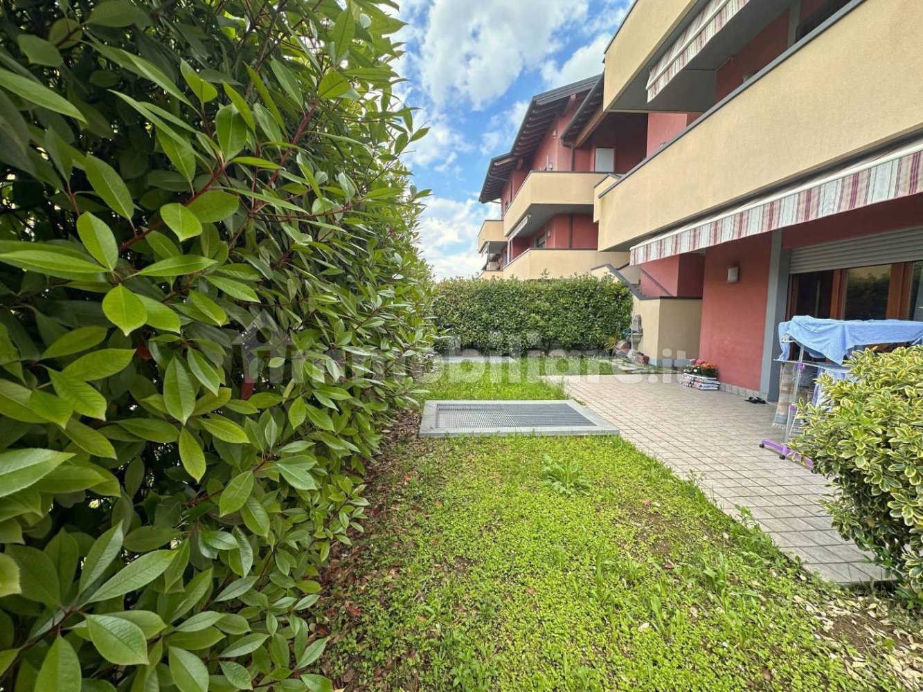 Apartamento T2 em Osio Sotto, Italy N.º 257431