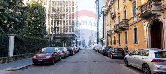 Офис с 7 комнатами в Милан, Италия № 245812 34