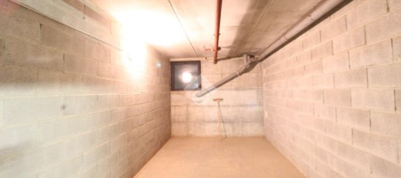 1 room Garage in Rovato, Italy No. 24401 24