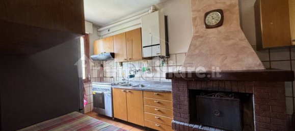 Apartamento de 3 dormitorios en Città di Castello, Italy No. 258932 8