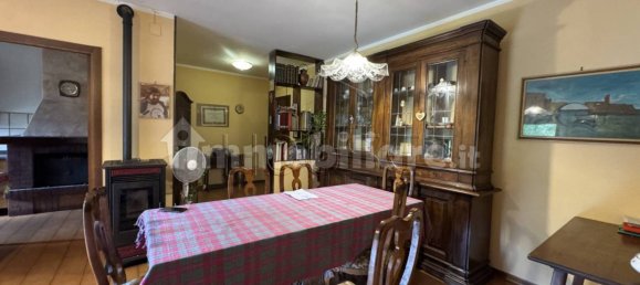 Apartamento de 3 dormitorios en Città di Castello, Italy No. 258932 2
