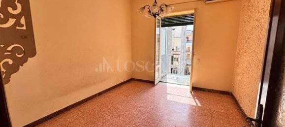 4 bedrooms Apartment in Catania, Italy No. 323900 20