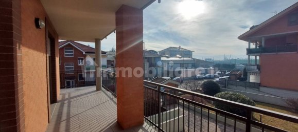 Квартира с 2 спальнями в Бейнаско, Италия № 110143 4