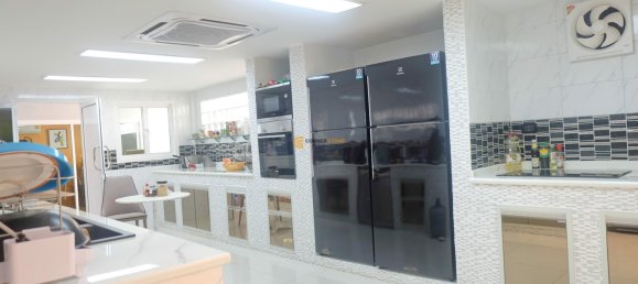 Café/restaurante de 3 dormitorios en Bang Lamung, Thailand No. 19469 27