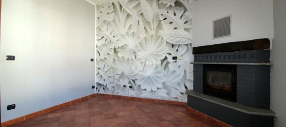 5 rooms House in Sommariva del Bosco, Italy No. 103018 16
