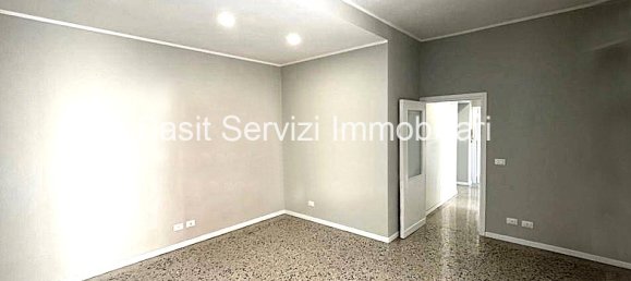 Apartamento de 1 dormitorio en Rome, Italy No. 315659 2