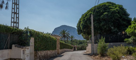  Land in Javea, Spain No. 8499 4