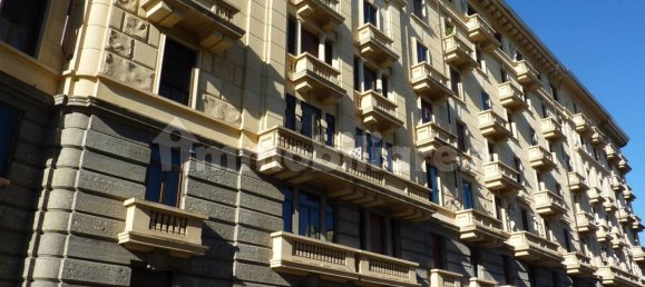 Apartamento T4 em Novara, Italy N.º 205096 2