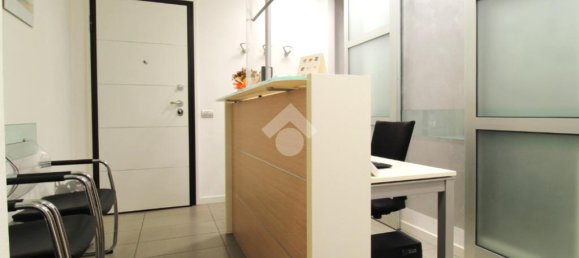 2 bedrooms Apartment in Concorezzo, Italy No. 268828 2