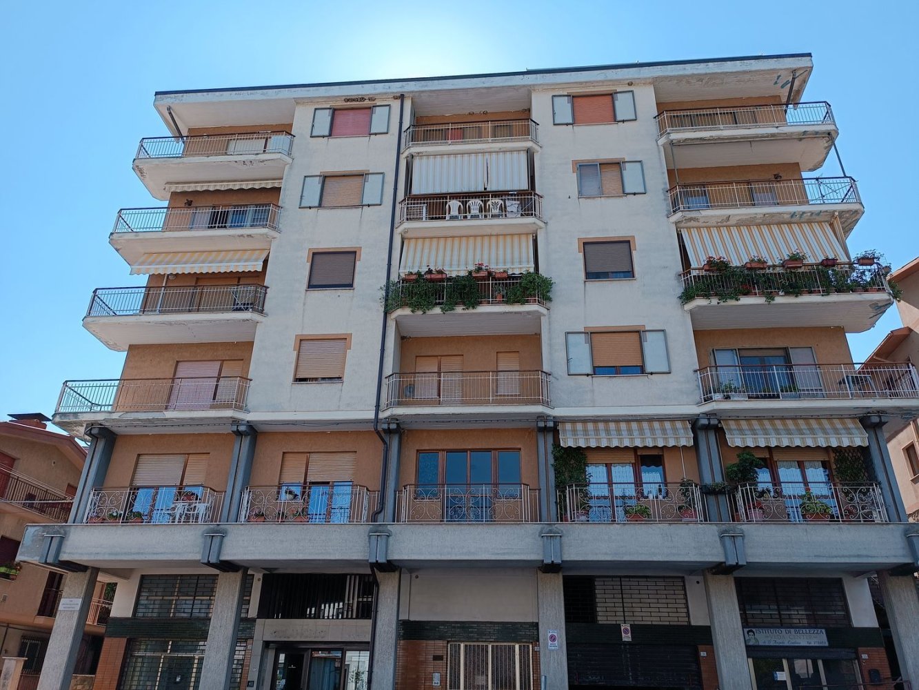 4-salle Appartement à Pratola Peligna, Italy No. 146987