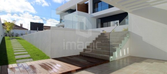 4 bedrooms House in Loures, Portugal No. 102789 31