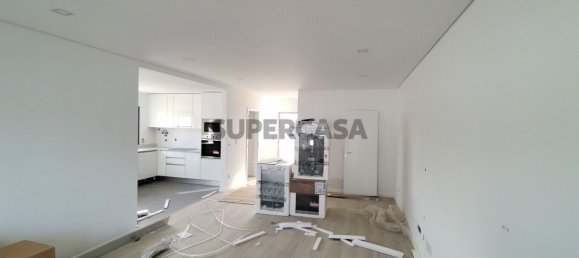 4 Schlafzimmer Haus in Corroios, Portugal, Nr. 167048 8