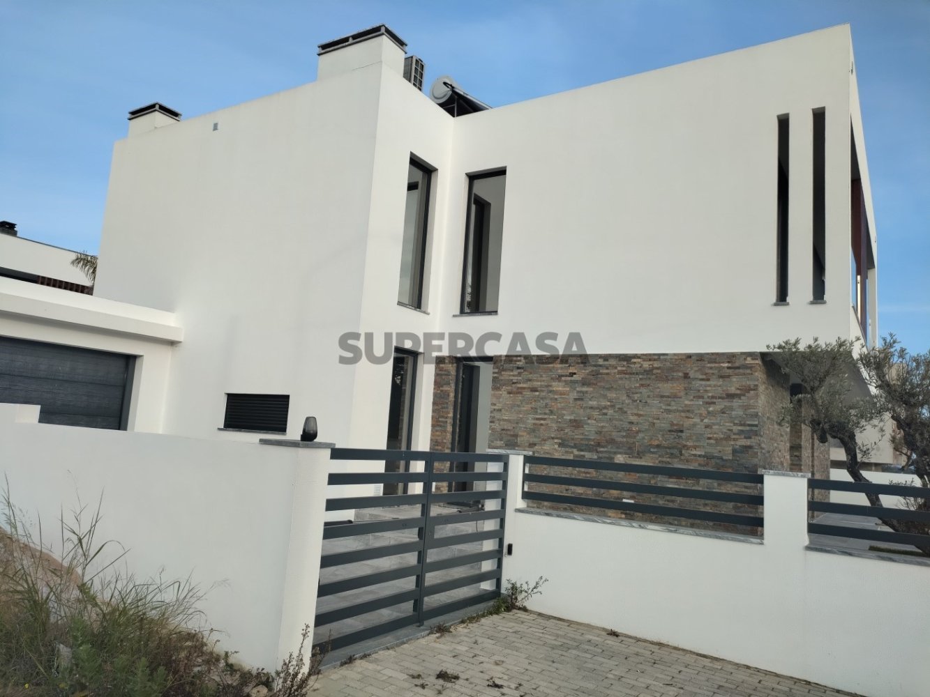 4 Schlafzimmer Haus in Corroios, Portugal, Nr. 167048