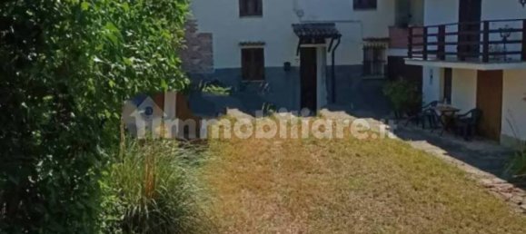 2 bedrooms House in Camerana, Italy No. 126456 3