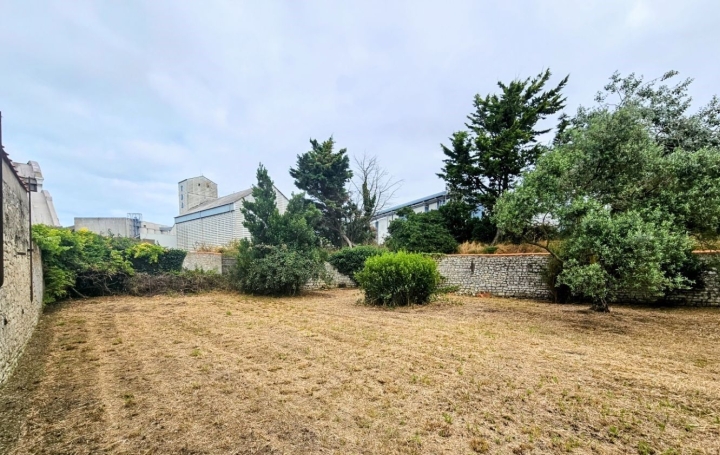 Terrain à La Rochelle, France 340m² No. 154790