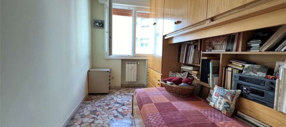 5 rooms Apartment in Spinea, Italy No. 221632 14