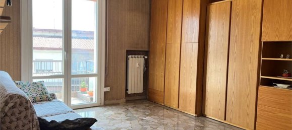 5 rooms Apartment in Spinea, Italy No. 221632 12