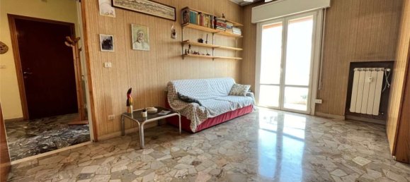 5 rooms Apartment in Spinea, Italy No. 221632 2