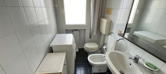 5 rooms Apartment in Spinea, Italy No. 221632 19