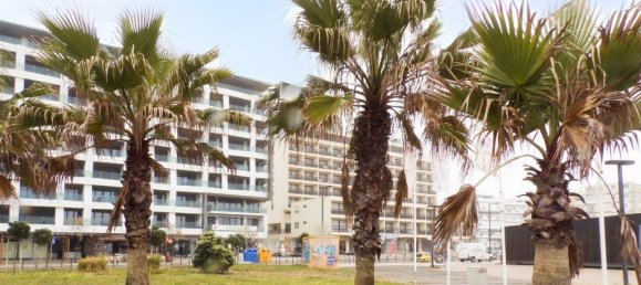 Apartamento de 3 dormitorios en Costa da Caparica, Portugal No. 88994 2