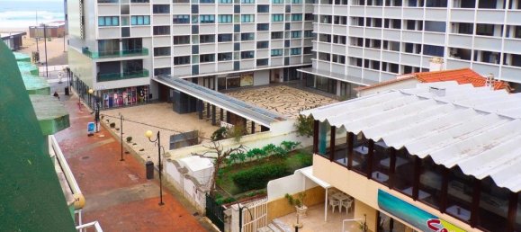 Apartamento de 3 dormitorios en Costa da Caparica, Portugal No. 88994 37