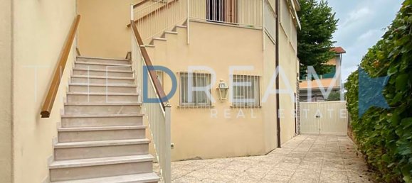 2 Schlafzimmer Wohnung in Forte dei Marmi, Italy, Nr. 102349 12