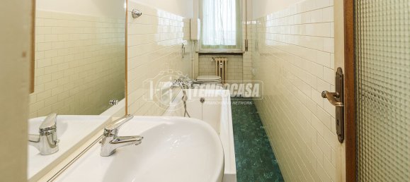 1 bedroom Apartment in Bergamo, Italy No. 286547 5