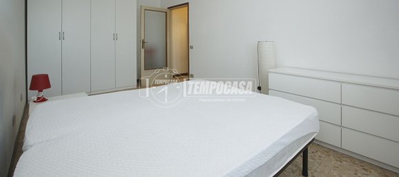1 bedroom Apartment in Bergamo, Italy No. 286547 3