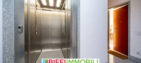 2 bedrooms Apartment in Lecco, Italy No. 322946 2