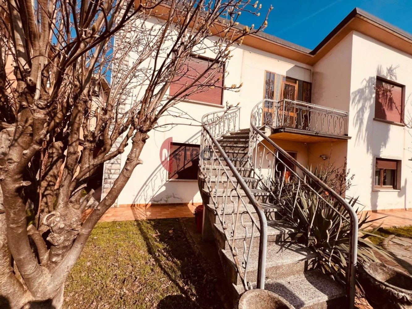 Casa de 6 divisões em Cornedo Vicentino, Italy N.º 116627