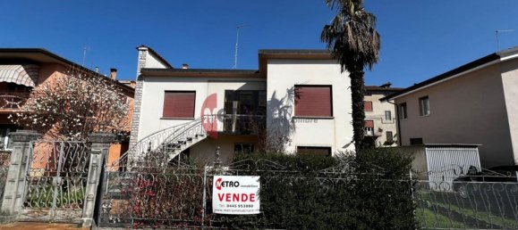 Casa de 6 divisões em Cornedo Vicentino, Italy N.º 116627 3