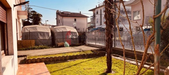 Casa de 6 divisões em Cornedo Vicentino, Italy N.º 116627 12